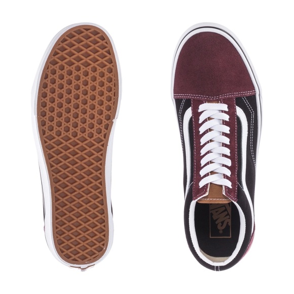 Vans Men’s Old Skool
Color Block Black/Brown
VN0007NTYS8
Sneakers - Picture 11 of 16